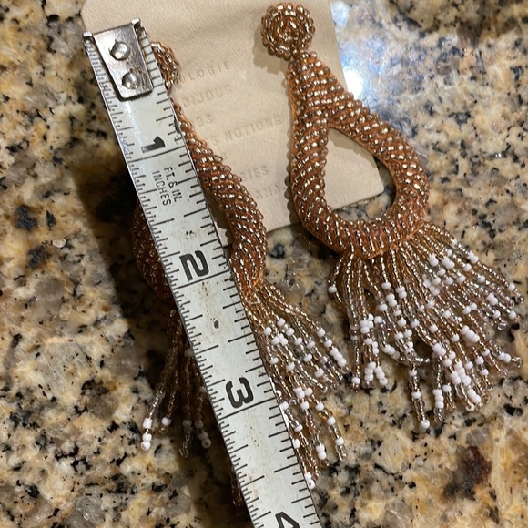 Anthropologie New with Tags Rose-gold beaded drop earrings - Picture 5 of 5